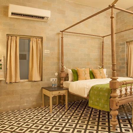 The Ivy House Bed and Breakfast Calcutta Exteriör bild