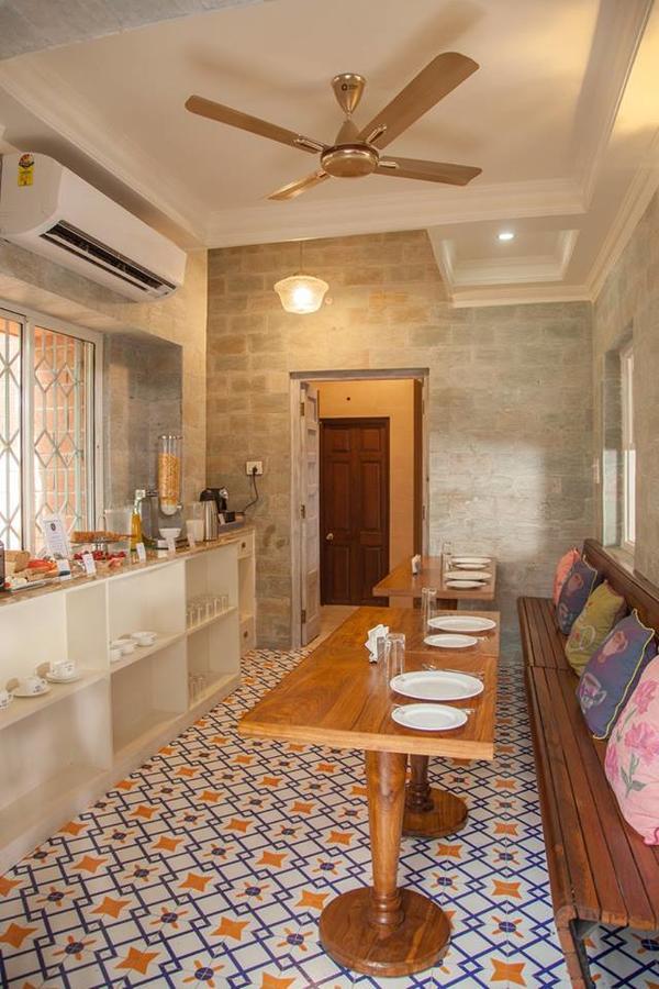 The Ivy House Bed and Breakfast Calcutta Exteriör bild