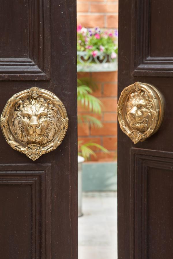 The Ivy House Bed and Breakfast Calcutta Exteriör bild