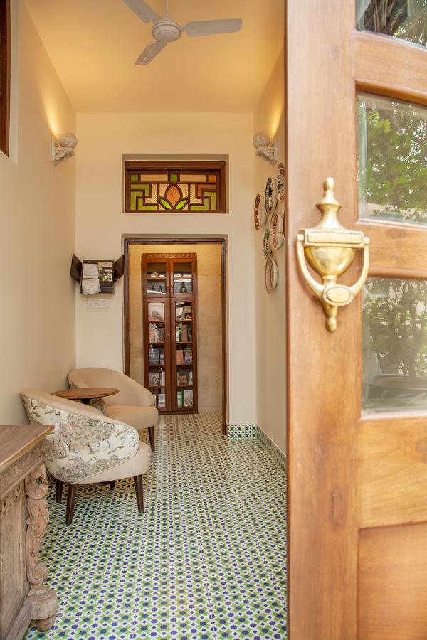 The Ivy House Bed and Breakfast Calcutta Exteriör bild